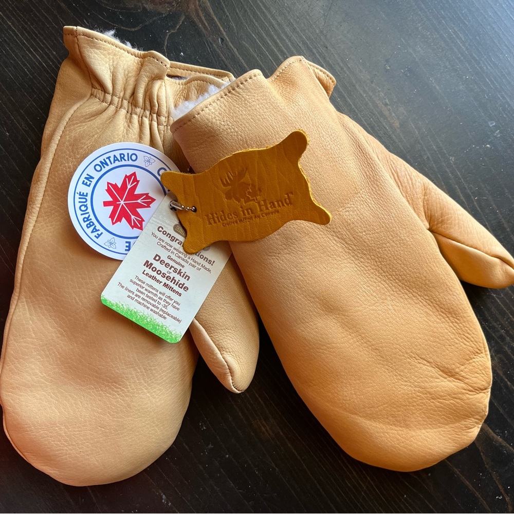 NWT🦌 Hides in Hand - Hand made in Ontario - Deer skin / Leather Mittens - size L
